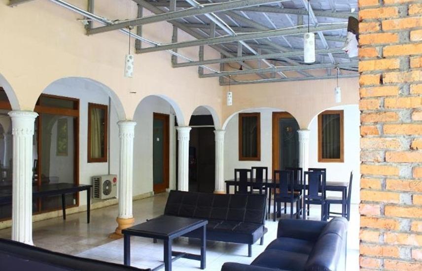 Ruang Tidur At Dpalma Bogor Hotel Екстериор снимка